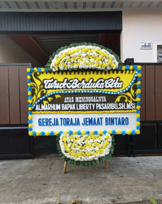 Papan Bunga Duka di Balerejo