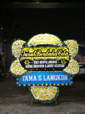 Papan Bunga Duka di Balerejo